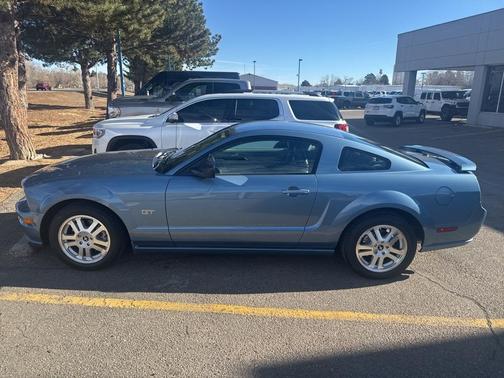 2007 Ford Mustang GT Premium