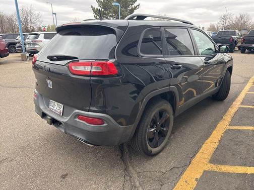 Diamond Black 2017 Jeep Cherokee Limited