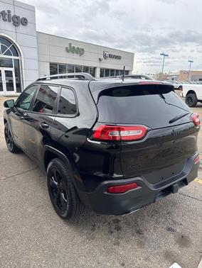 Diamond Black 2017 Jeep Cherokee Limited