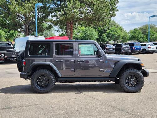 2025 Jeep Wrangler 4xe Sport