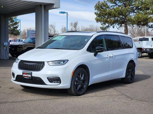 2026 Chrysler Pacifica Limited