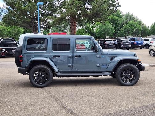 2025 Jeep Wrangler 4xe Sahara