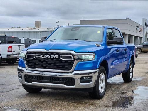 Hydro Blue Pearlcoat 2025 RAM 1500 Big Horn/Lone Star