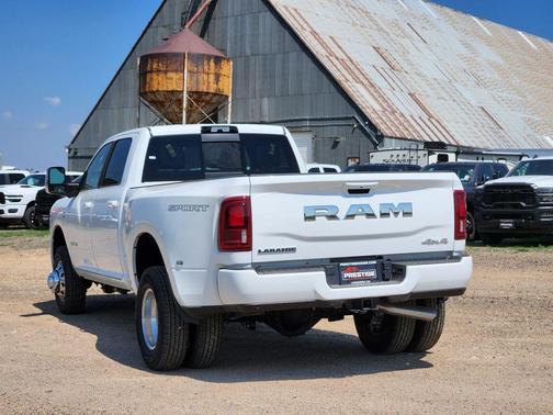 Bright White Clearcoat 2026 RAM 3500 Laramie