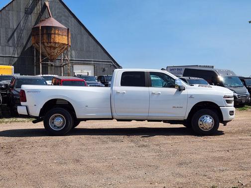 Bright White Clearcoat 2026 RAM 3500 Laramie
