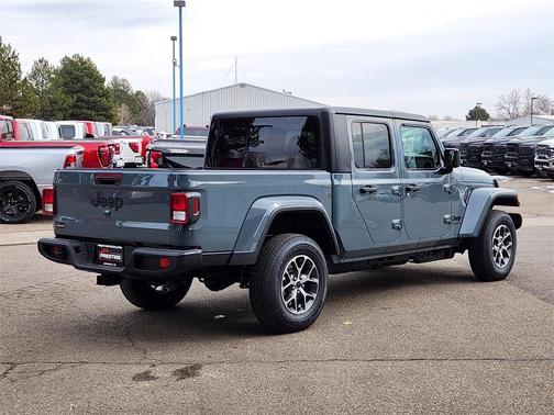 2026 Jeep Gladiator Sport