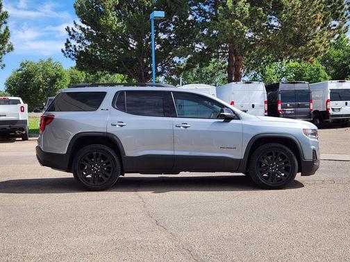 Sterling 2023 GMC Acadia SLE