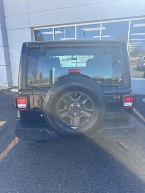 2021 Jeep Wrangler Sport