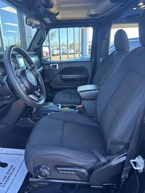 2021 Jeep Wrangler Sport