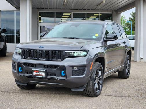 Metallic 2025 Jeep Grand Cherokee 4xe Base