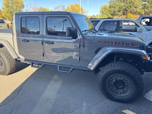 2023 Jeep Gladiator Mojave
