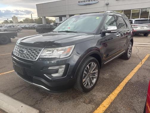 2017 Ford Explorer Platinum