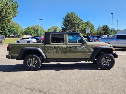 2025 Jeep Gladiator Mojave