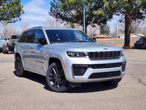Silver Zynith 2026 Jeep Grand Cherokee Limited