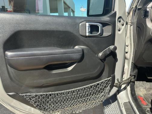 Sting-Gray Clearcoat 2018 Jeep Wrangler Sport