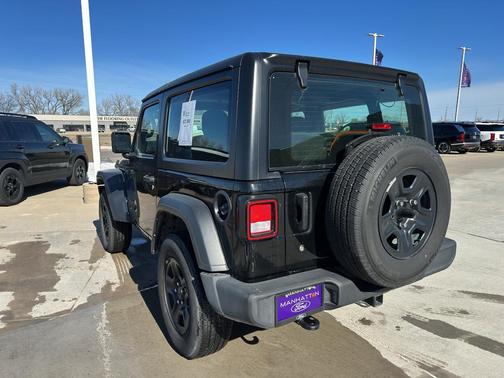 2023 Jeep Wrangler Sport