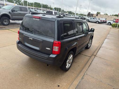 Maximum Steel Metallic Clearcoat 2015 Jeep Patriot Latitude