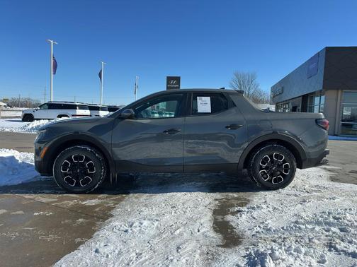 2023 Hyundai SANTA CRUZ SE