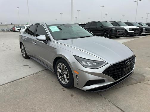 2021 Hyundai SONATA SEL
