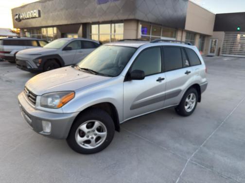 2002 Toyota RAV4 Base