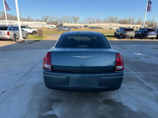 2005 Chrysler 300 Touring