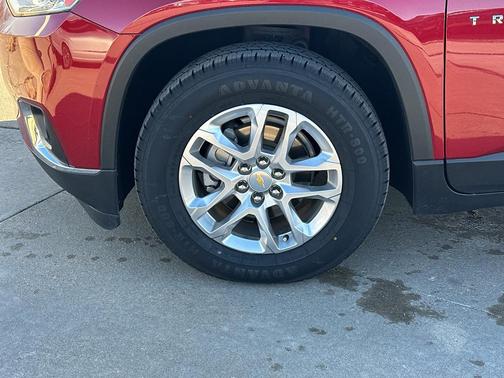 2020 Chevrolet Traverse LT Cloth