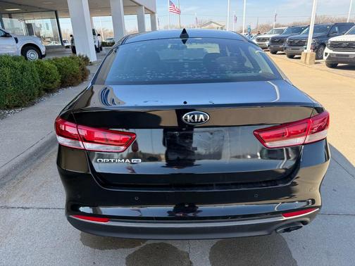 2018 Kia Optima LX