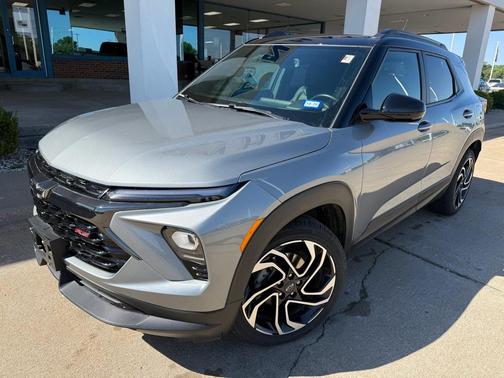 Sterling Gray Metallic 2025 Chevrolet Trailblazer RS