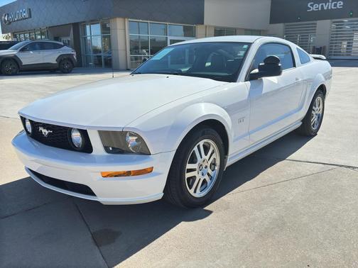 2006 Ford Mustang GT Premium