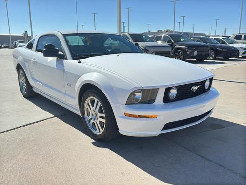 2006 Ford Mustang GT Premium
