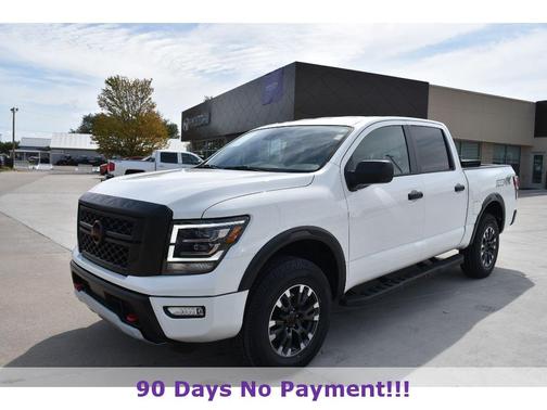 2024 Nissan Titan PRO-4X