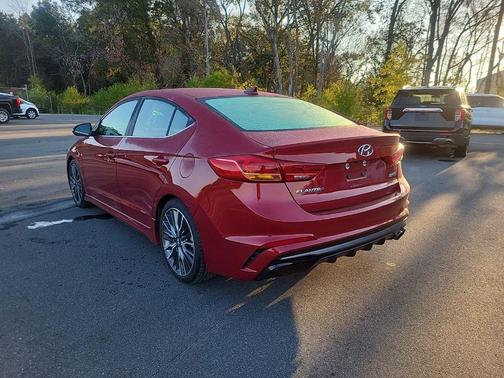 2017 Hyundai ELANTRA Sport