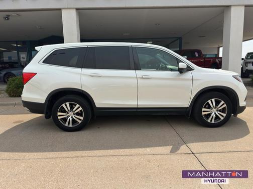 White Diamond Pearl 2018 Honda Pilot EX-L