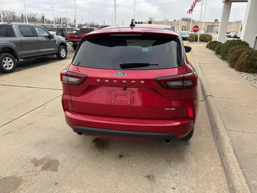 2024 Ford Escape ST-Line