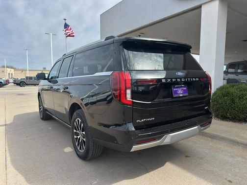 Agate Black Metallic 2025 Ford Expedition Max Platinum
