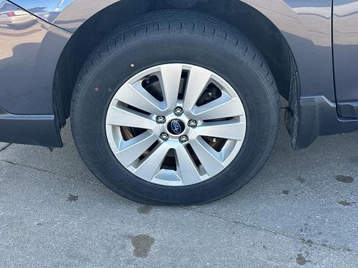 2017 Subaru Outback 2.5i Premium