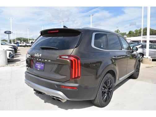 2022 Kia Telluride SX