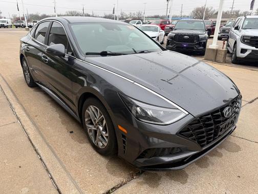 2021 Hyundai SONATA SEL