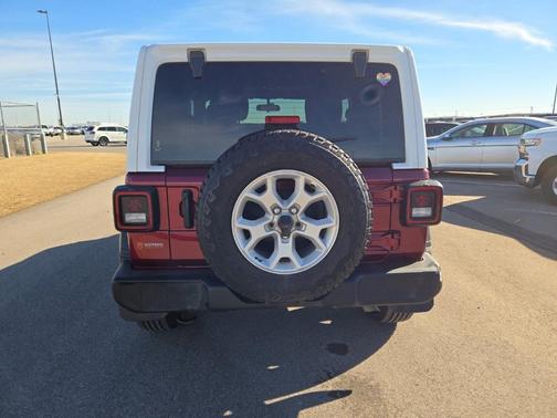 2021 Jeep Wrangler Islander 4X4