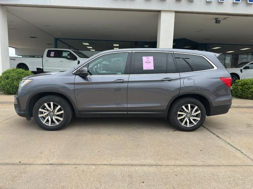 Modern Steel Metallic 2021 Honda Pilot 2WD EX-L