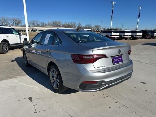2024 Volkswagen Jetta 1.5T SE