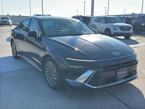 2024 Hyundai SONATA Hybrid Limited