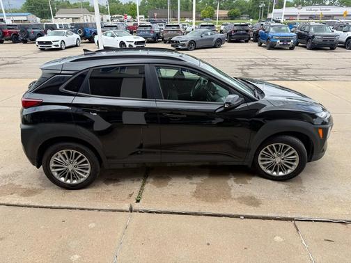 Ultra Black Pearl 2019 Hyundai KONA SEL