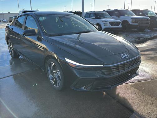 2025 Hyundai ELANTRA Sport