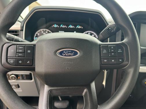 Antimatter Blue Metallic 2023 Ford F-150 XLT