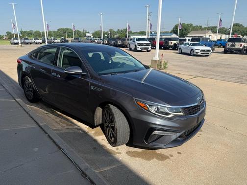 Platinum Graphite 2019 Kia Optima LX