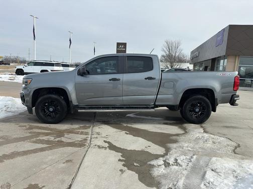 2022 Chevrolet Colorado WT
