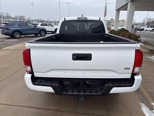 2017 Toyota Tacoma TRD Sport