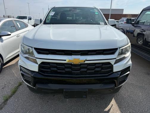 Summit White 2022 Chevrolet Colorado LT