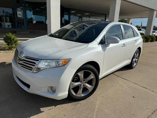 Blizzard Pearl 2011 Toyota Venza Base